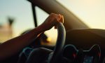 El truco viral para proteger el volante del sol que no se debería usar 