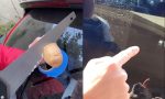 Desempañar los cristales del coche: ¿funciona de verdad el truco de la patata?