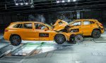La inesperada violencia de un accidente entre dos coches eléctricos