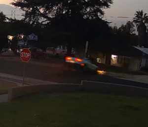 Choca contra una casa