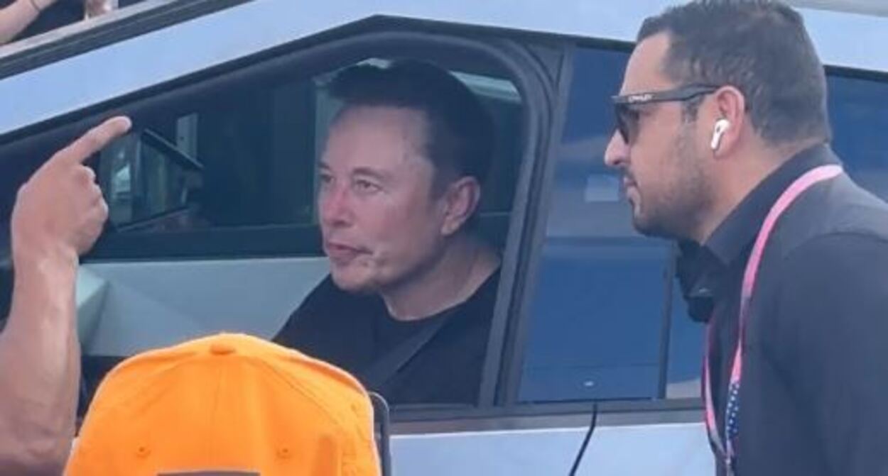 Elon Musk Fórmula 1 Tesla Cybertruck