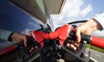 ¿Qué le pasa a un conductor si se marcha sin pagar la gasolina?