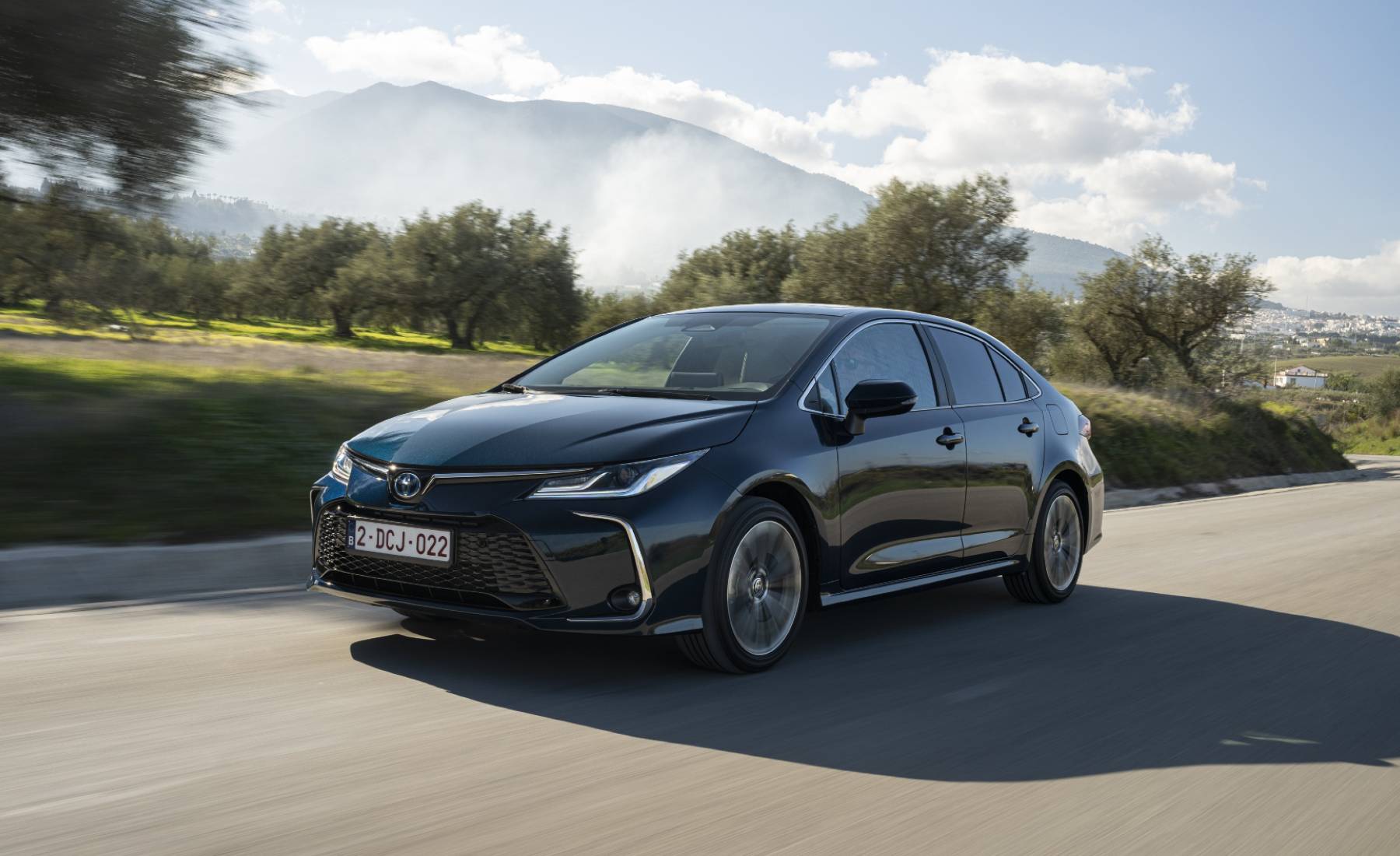 Toyota-Corolla-Sedan