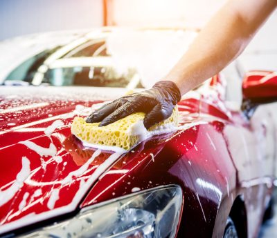 gasto agua lavar coche