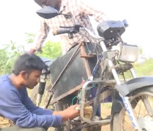 moto transformada eléctrica