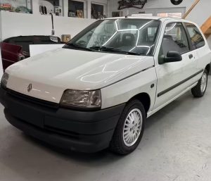 Renault clio subasta