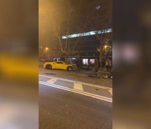 Ferrari destrozado en Madrid