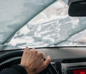 evitar hielo parabrisas