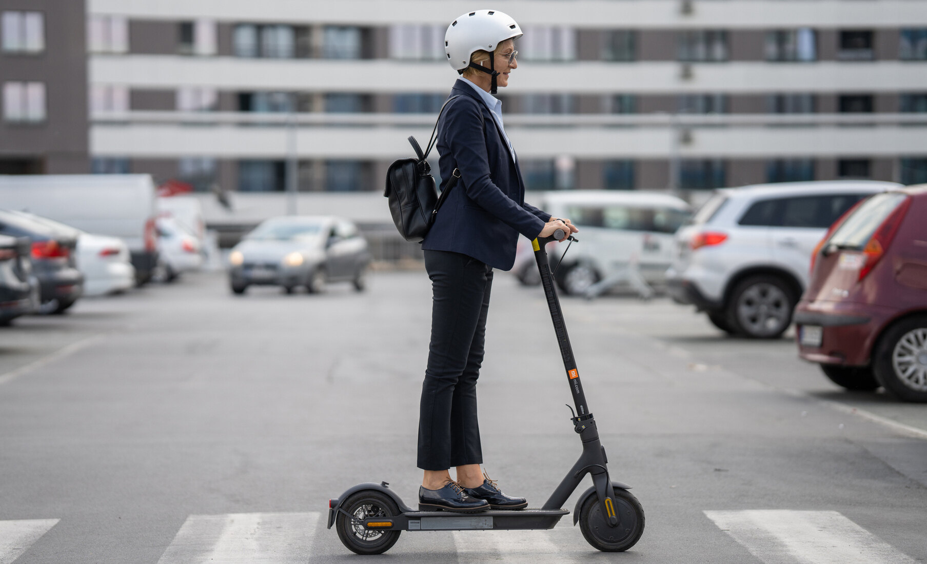 casco patinete eléctrico