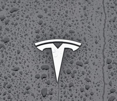 logo tesla