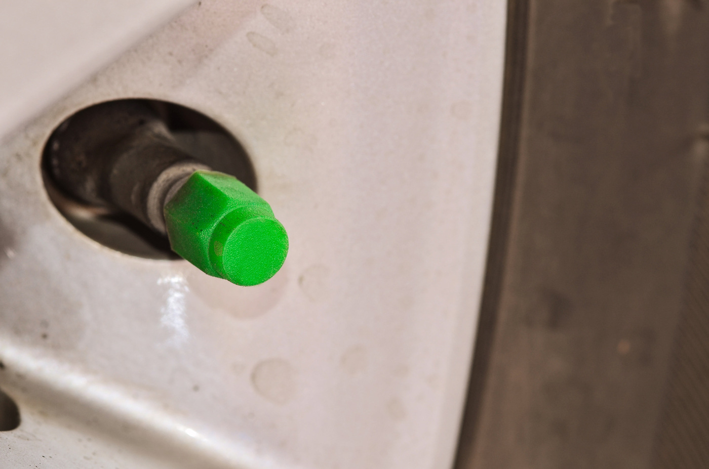 tapon verde rueda coche