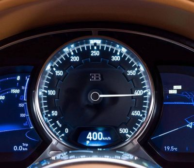 Bugatti Chiron Cuentakilómetros