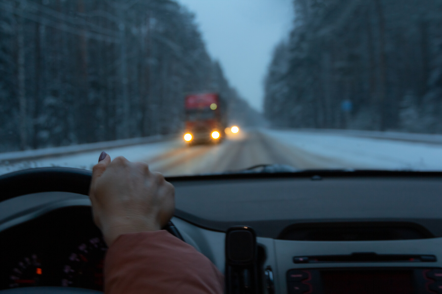 Deslumbramiento faros coches