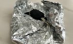 ¿Para qué sirve envolver la llave del coche en papel de aluminio?: un truco cada vez más popular