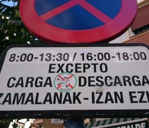 zona de carga y descarga