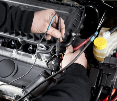 arrancador batería coche