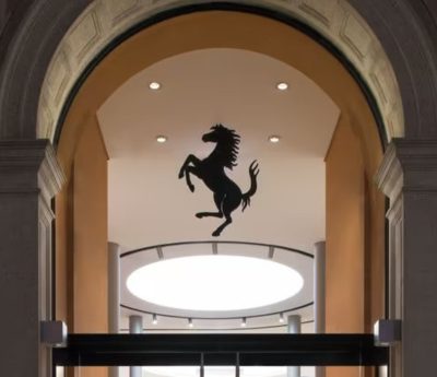 máquina expendedora ferraris