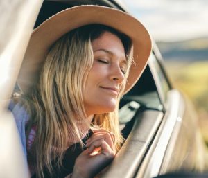 Un buen ambientador de coche con olor a cereza