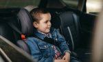 El síndrome del niño olvidado en el coche: cómo evitar una tragedia con este  dispositivo