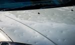 ¿El granizo te ha dañado el coche? Esto es lo que cubre (y lo que no) tu seguro