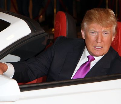Trump coche eléctrico