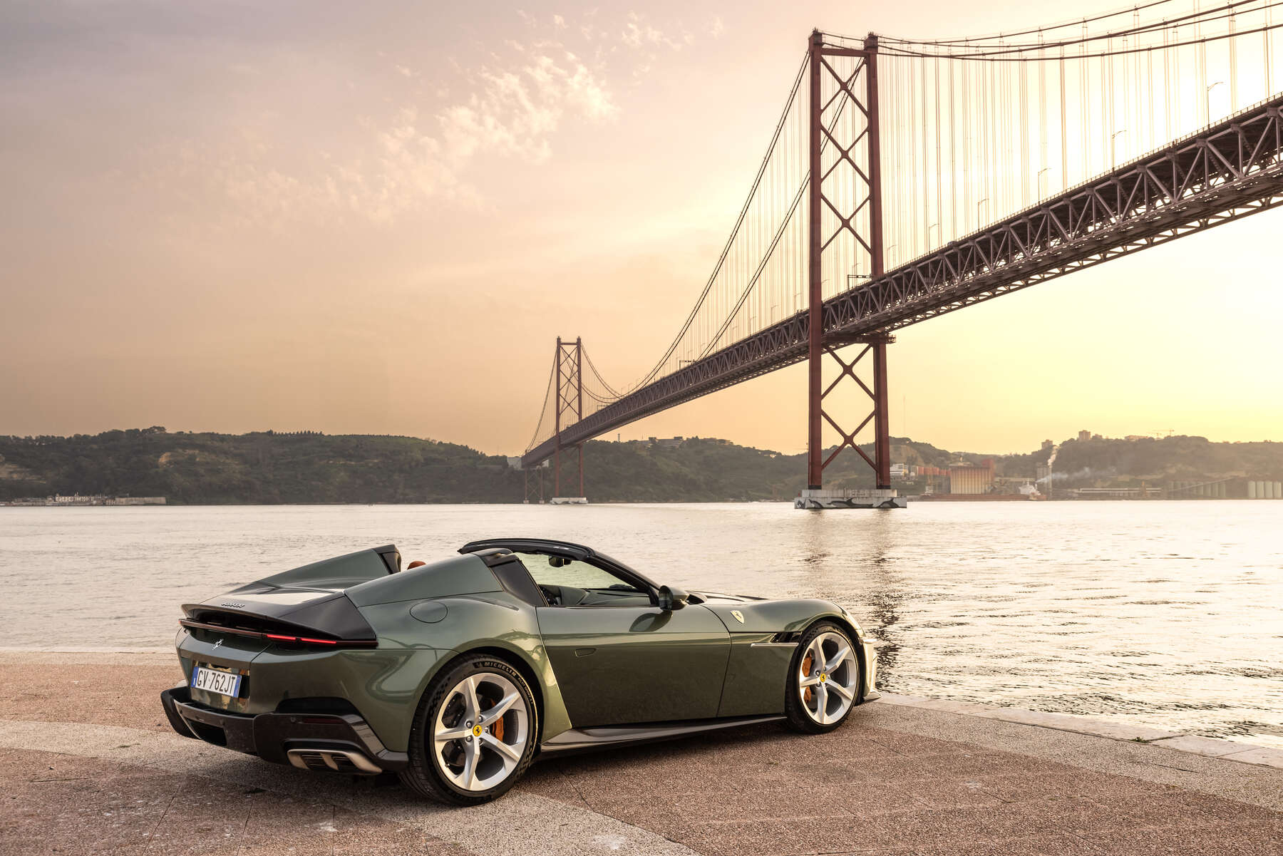 Ferrari_12Cilindri_Spider