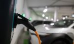 ¿Se necesita autorización de los vecinos para instalar un cargador de coche eléctrico en un garaje comunitario?