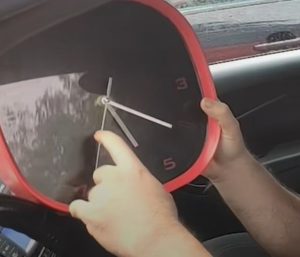 Cambio de hora coche