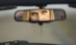 “Por favor, díganme que no soy la única que no sabe esto”: el truco del retrovisor que se hace viral en TikTok