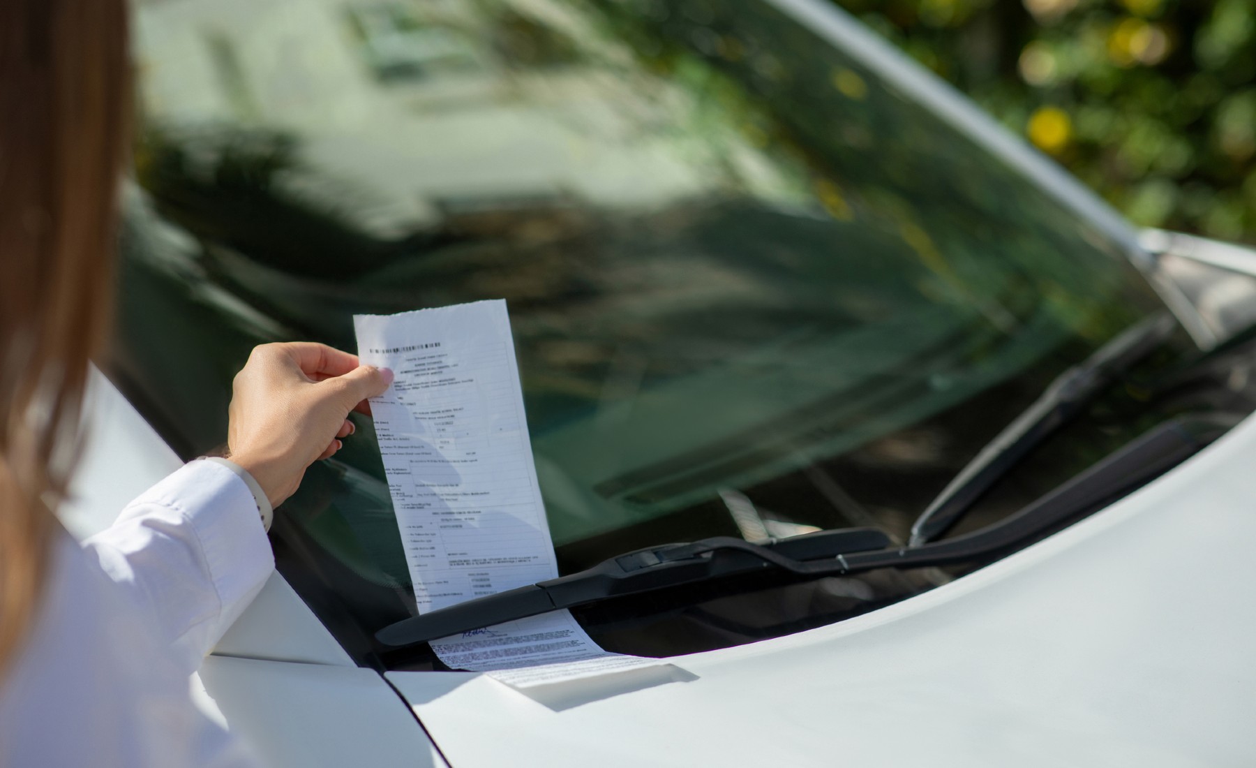Multa coche aparcado