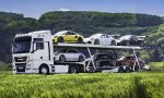 Se subasta un camión lleno de Porsche 991 GT3 junto con el propio… camión