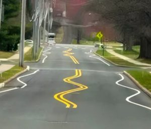 Líneas onduladas carretera