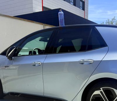 Botella techo coche