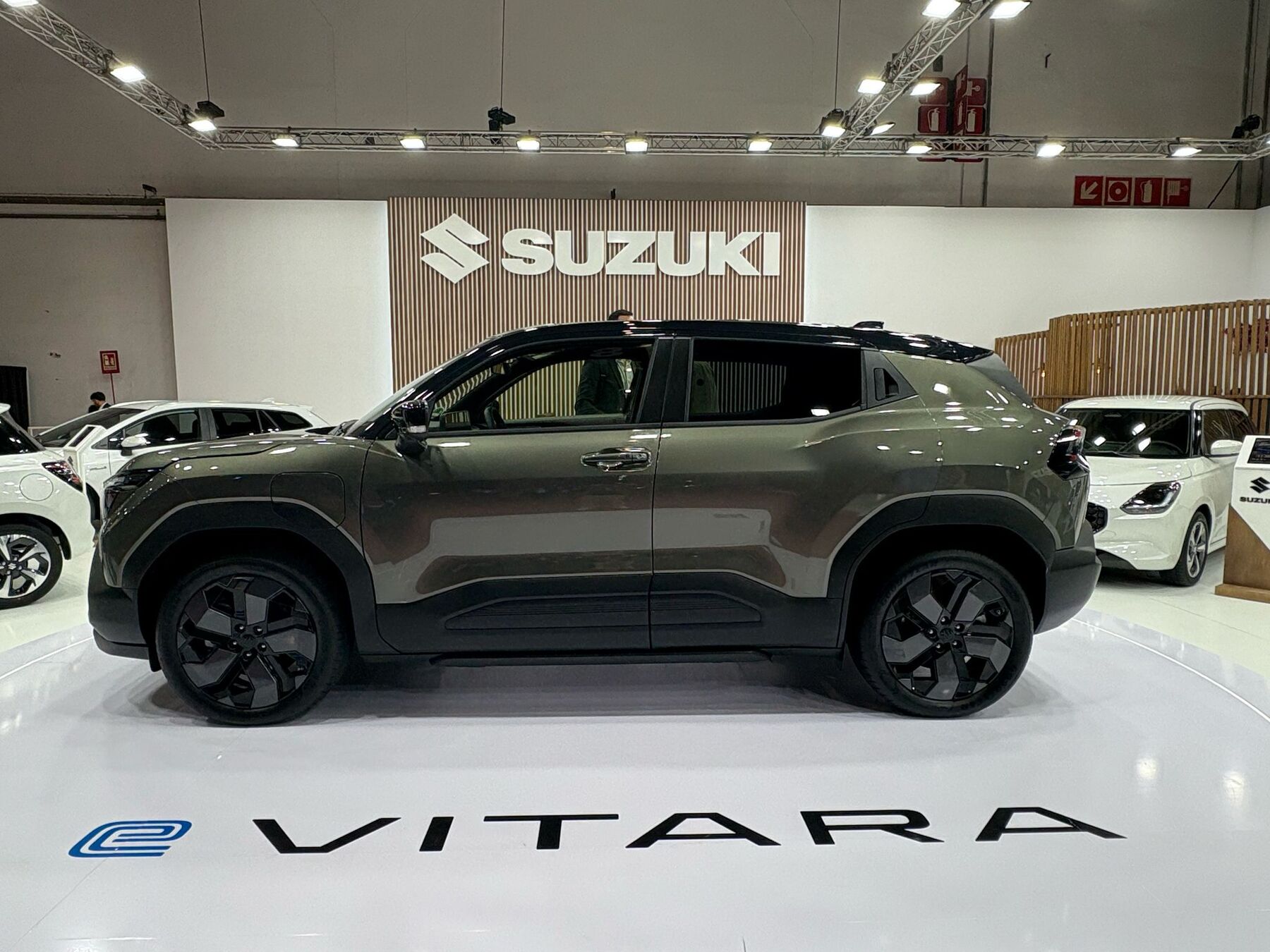 suzuki eVitara salon de barcelona