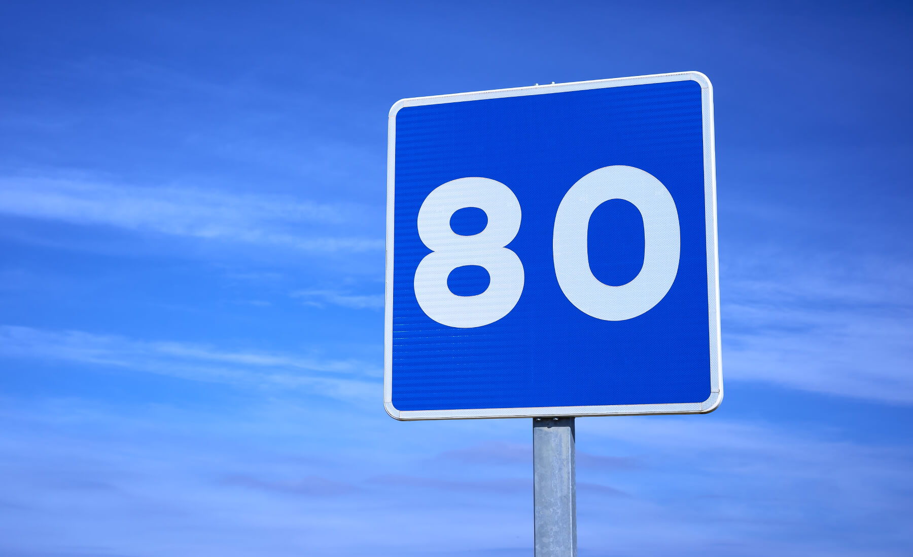 señales azules cuadradas