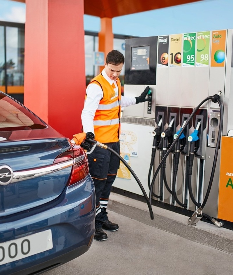 Sueldo empleado gasolinera