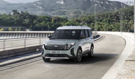 FORD E-Tourneo Courier