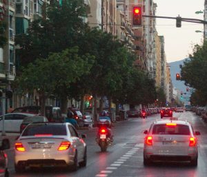 Semáforo rojo ambulancia