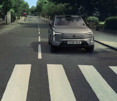 Volvo EX90 Abbey Road