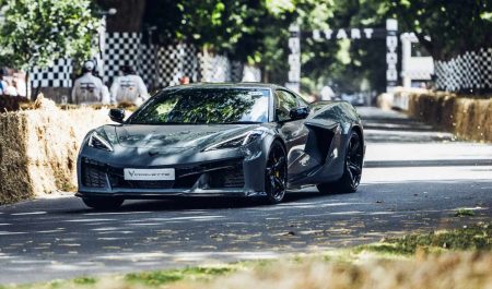 Chevrolet Corvette E-Ray