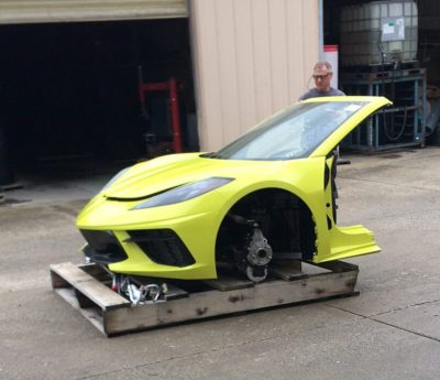 Chevrolet Corvette cortado