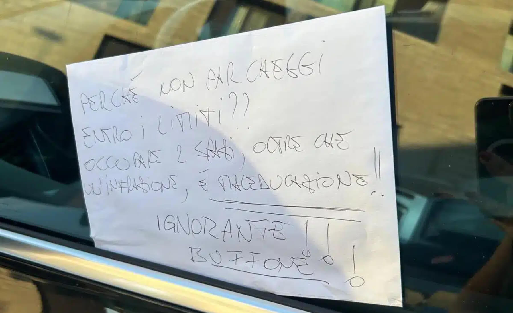 audi q5 mal aparcado