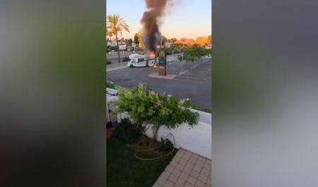 Autocaravana incendio