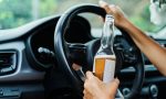 Te va a salir muy caro: ¿sabías que una cerveza al volante podría costarte la friolera de 134.000 euros?