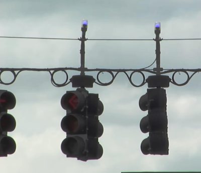 luces azules semaforos