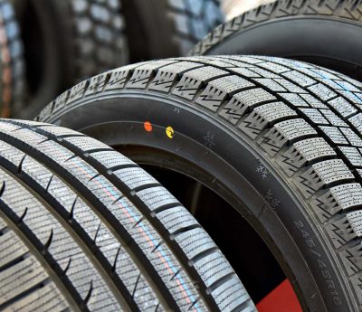 neumatico nuevo punto amarillo