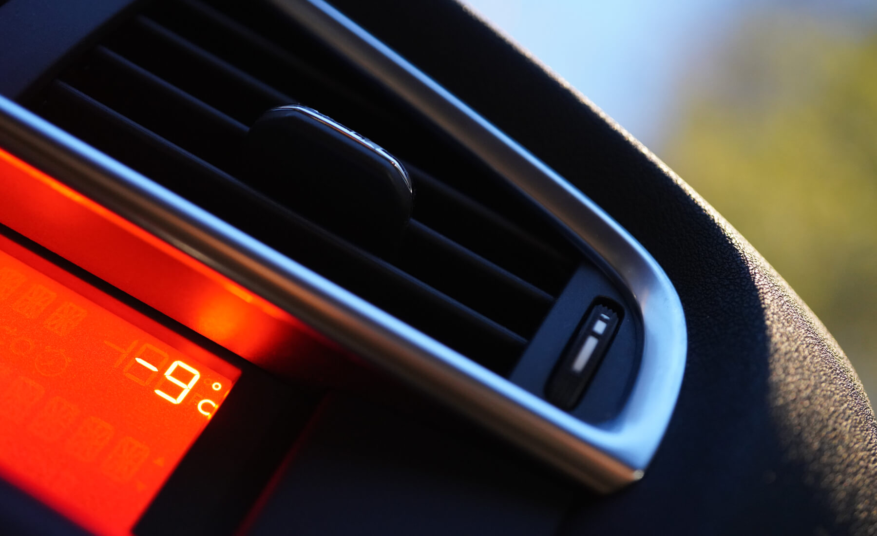 termometro temperatura coche