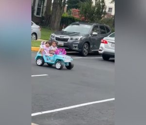 Derrape niñas coche de juguete