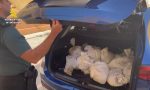 Monedas manipuladas de la forma más chapucera: la Guardia Civil intercepta casi 14.000 euros en un coche en Almería