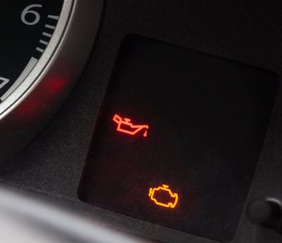 aceite coche testigo